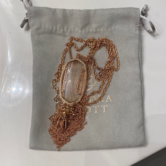 Kendra Scott Jewelry - Kendra Scott Rose Gold rayne necklace